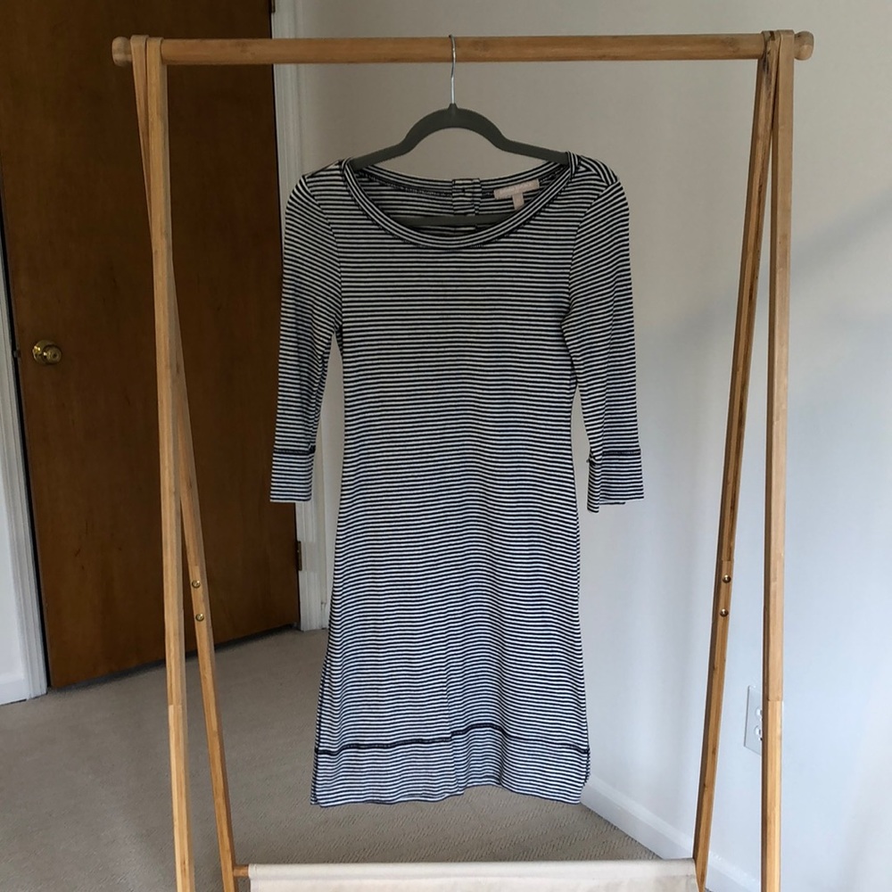 Banana Republic Navy & White Striped Knit Dress // XS